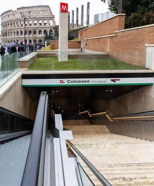 PRIMO NOVEMBRE VISITA ALLA STAZIONE MUSEO FERMATA COLOSSEO